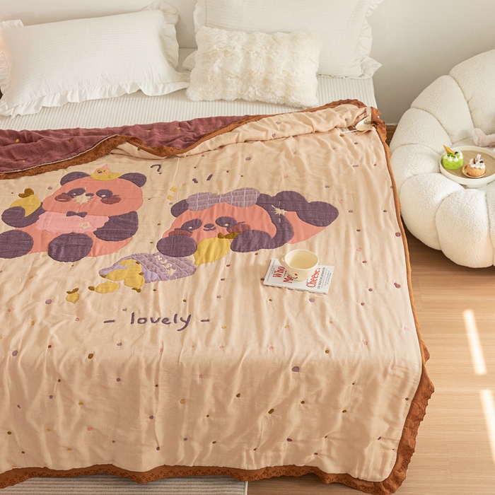 91家纺网 家纺一手货源 找家纺 乐家毛巾被 2024新款十层纱布泡芙被 两只熊猫粉