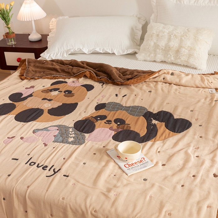 91家纺网 家纺一手货源 找家纺 乐家毛巾被 2024新款十层纱布泡芙被 两只熊猫