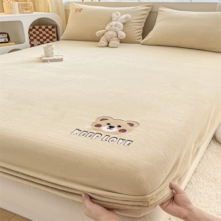 91家纺网 家纺一手货源 找家纺 （总）笙意家纺 2025新款牛奶绒卡通单品刺绣床笠