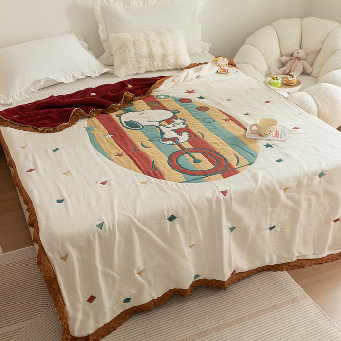 91家纺网 家纺一手货源 找家纺 乐家毛巾被 2024新款十层纱布泡芙被 白底史努比