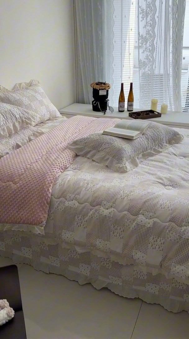 91家纺网 家纺一手货源 找家纺 佰织鑫家居 2024新款秋冬全棉法式床盖款豆豆被四件套 芳柔