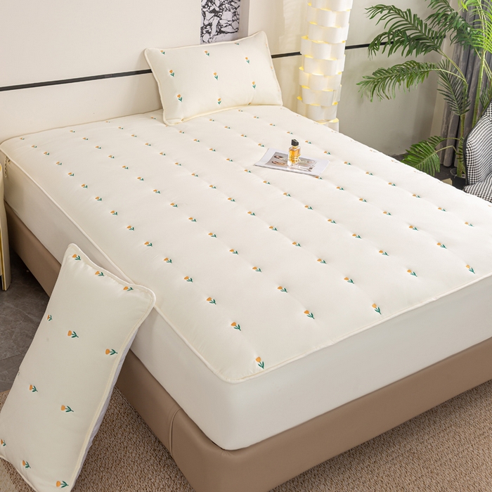 91家纺网 家纺一手货源 找家纺 米柳家纺 2024新款水洗棉大豆夹棉床笠 郁金香-米白