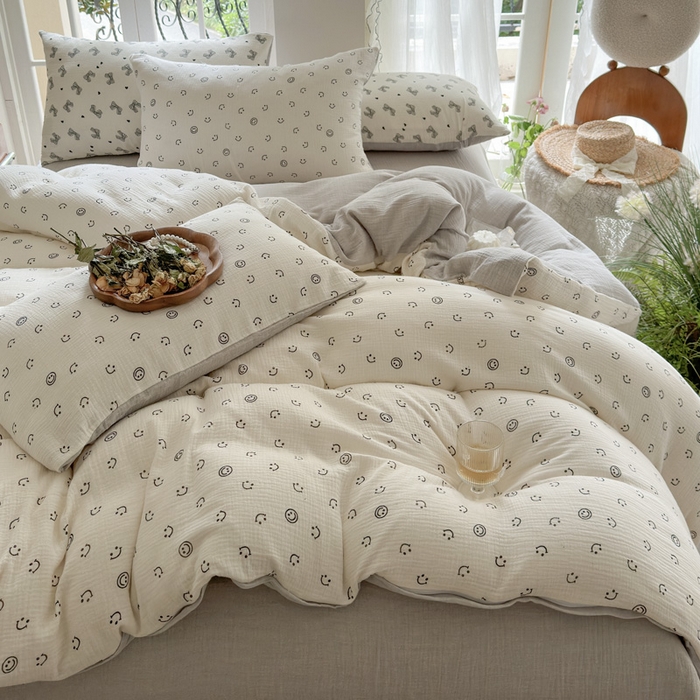 91家纺网 家纺一手货源 找家纺 木楌  2025新款全棉A类皱皱纱印花四件套 微笑