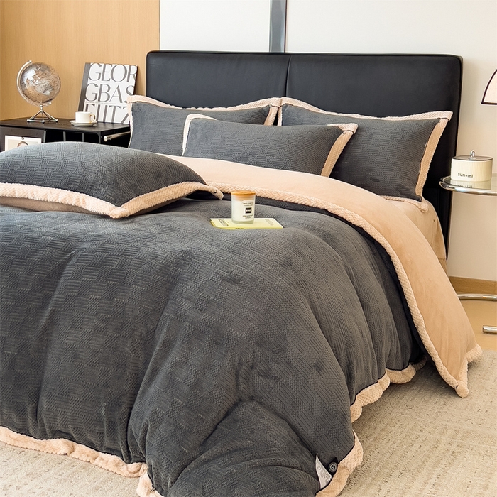 91家纺网 家纺一手货源 找家纺 丝幔家纺 2025新款A类暖绒提花雕花绒保暖四件套 星空灰