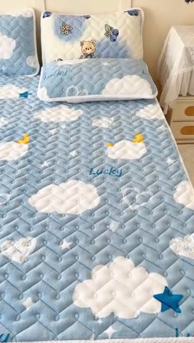 91家纺网 家纺一手货源 找家纺 小萌虎 2024新款牛奶绒床垫 在云端