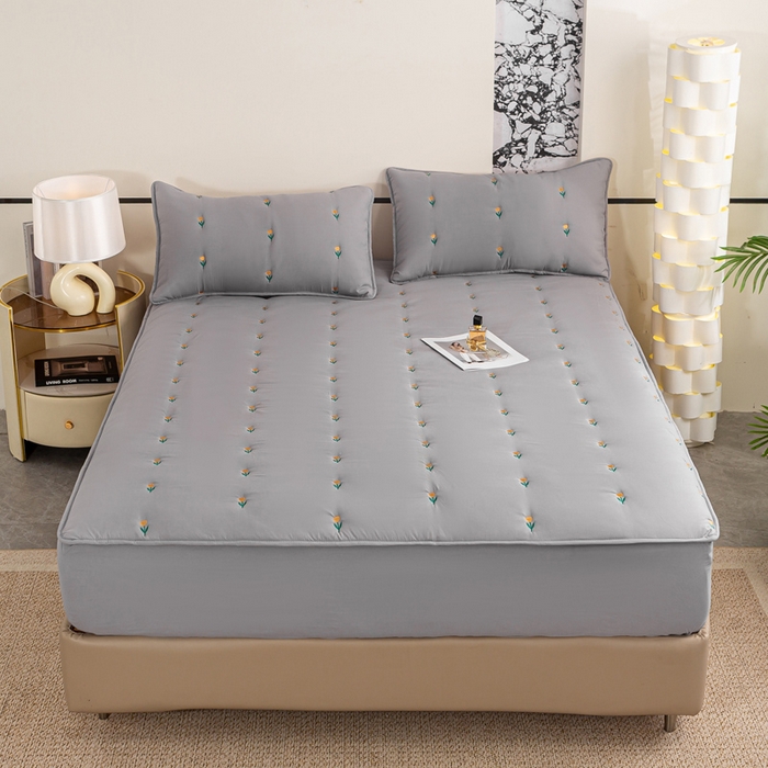 91家纺网 家纺一手货源 找家纺 米柳家纺 2024新款水洗棉大豆夹棉床笠 郁金香-雅灰