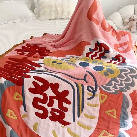 91家纺网 家纺一手货源 找家纺 乐家毛巾被 2024新款十层纱布泡芙被 恭喜发财