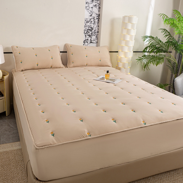 91家纺网 家纺一手货源 找家纺 米柳家纺 2024新款水洗棉大豆夹棉床笠 郁金香-浅咖