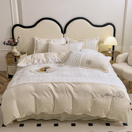 91家纺网 家纺一手货源 找家纺 （总）乐坊 2024新款浪漫玫瑰系列全消光兔毛刺绣四件套