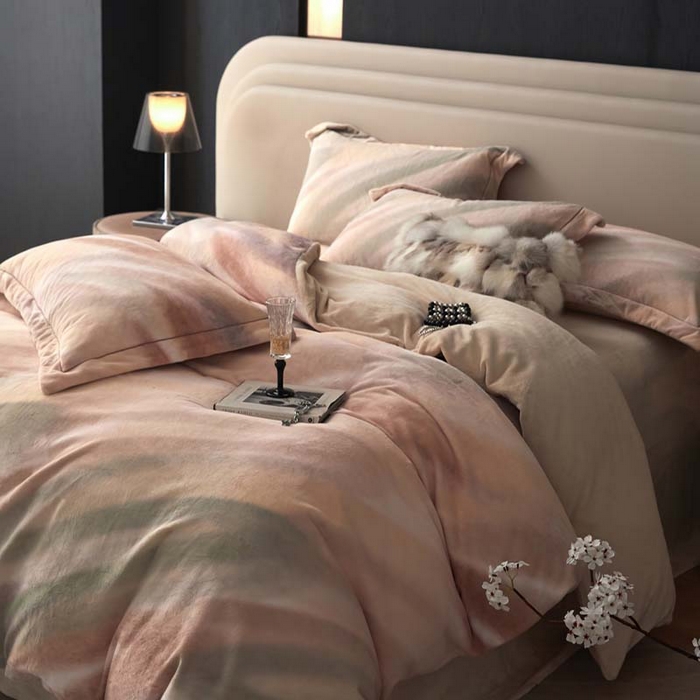 91家纺网 家纺一手货源 找家纺 金奇达家纺 2024秋冬新品保暖加厚绒类热氧™绒绒四件套-【格里克】（全网控价{折后券后}不低于258元） 极光