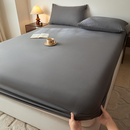 91家纺网 家纺一手货源 找家纺 涵宸家纺 2024新款全棉磨毛四件套纯厚系列-单床笠 a高级灰