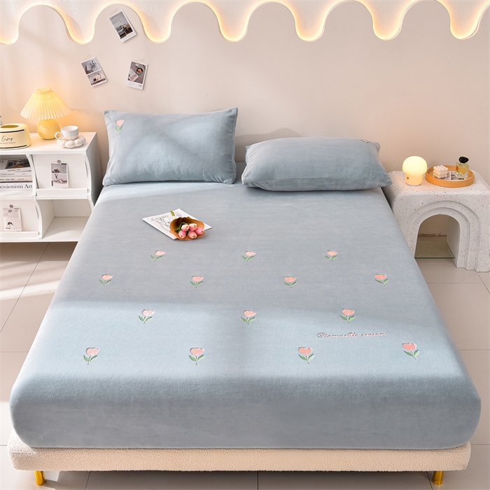 91家纺网 家纺一手货源 找家纺 笙意家纺 2025新款A类牛奶绒花卉刺绣单床笠 郁金香-海清