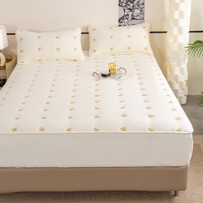 91家纺网 家纺一手货源 找家纺 米柳家纺 2024新款水洗棉大豆夹棉床笠 蝴蝶结-米白