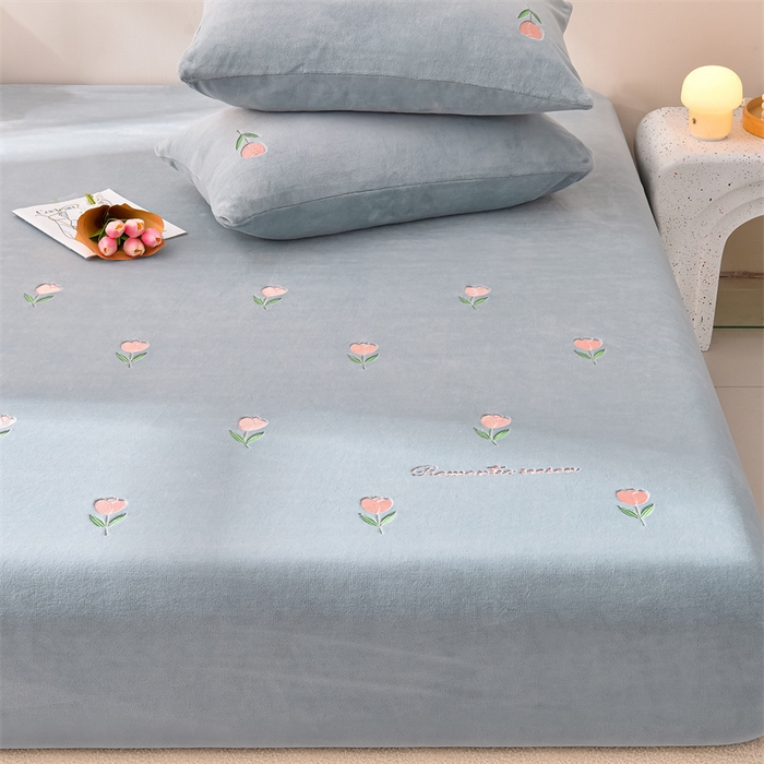 91家纺网 家纺一手货源 找家纺 笙意家纺 2025新款A类牛奶绒花卉刺绣单床笠 郁金香-海清