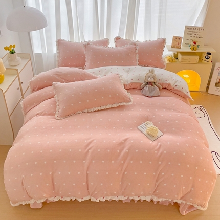 91家纺网 家纺一手货源 找家纺 （总）麦朵家居 2024新款床单床盖款牛奶绒花边款四件套