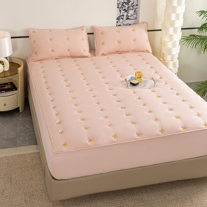 91家纺网 家纺一手货源 找家纺 米柳家纺 2024新款水洗棉大豆夹棉床笠 蝴蝶结-粉玉