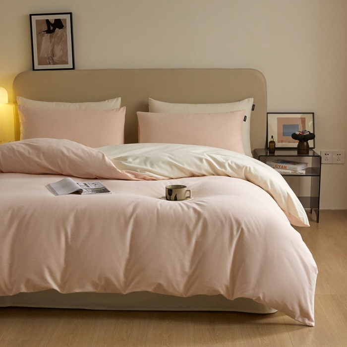 91家纺网 家纺一手货源 找家纺 涵宸家纺 2024新款全棉磨毛四件套纯厚系列（轻）-四件套 纯厚（樱花粉+奶白）