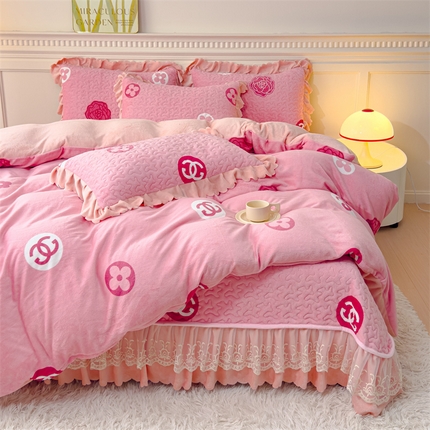 铠畅 2025新款加厚牛奶绒床盖四件套 轻奢格调