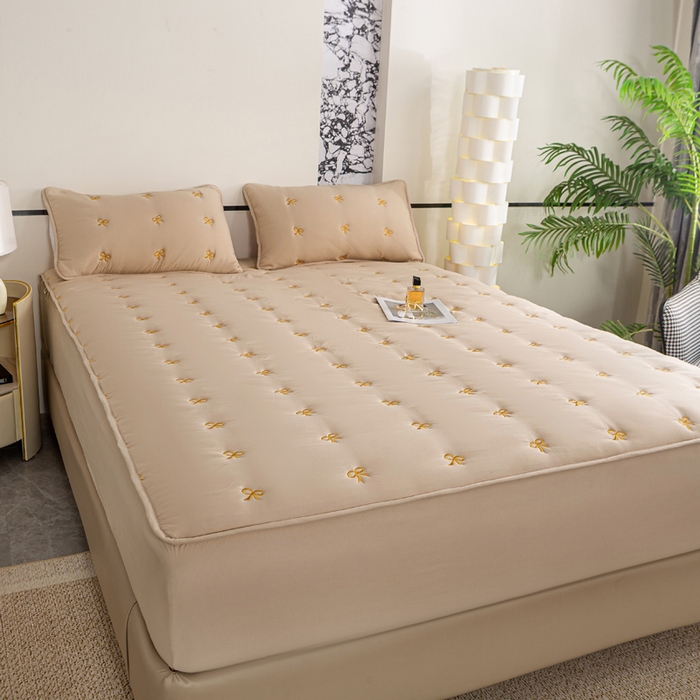 91家纺网 家纺一手货源 找家纺 米柳家纺 2024新款水洗棉大豆夹棉床笠 蝴蝶结-浅咖