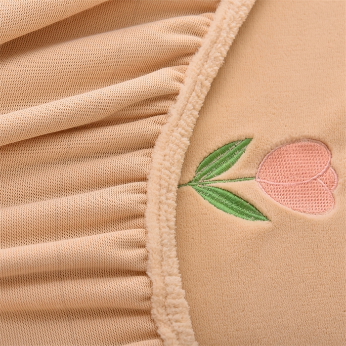 91家纺网 家纺一手货源 找家纺 笙意家纺 2025新款A类牛奶绒花卉刺绣单床笠 郁金香-香槟