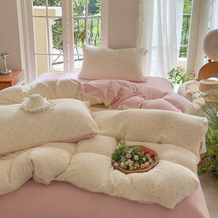 91家纺网 家纺一手货源 找家纺 木楌  2025新款全棉A类皱皱纱印花四件套 奶油波点