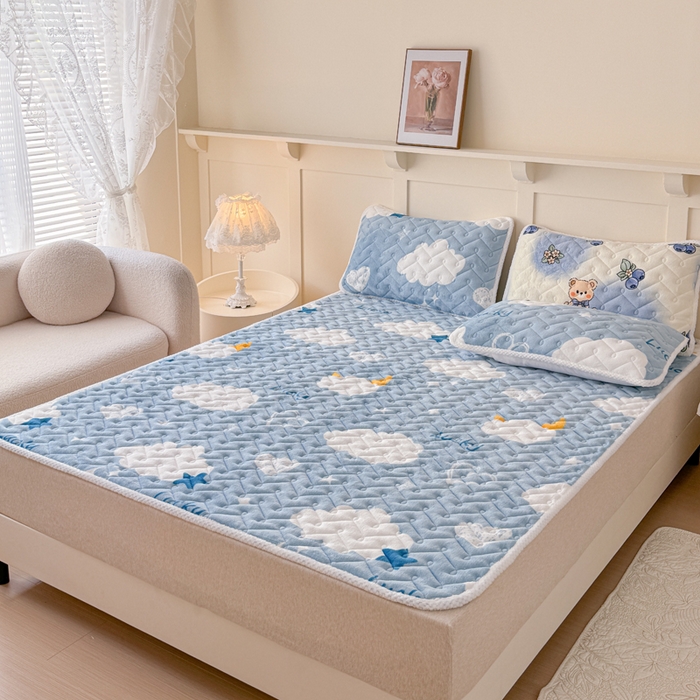 91家纺网 家纺一手货源 找家纺 小萌虎 2024新款牛奶绒床垫 在云端