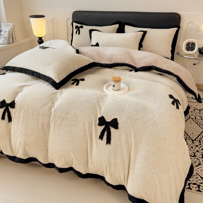 91家纺网 家纺一手货源 找家纺 丝羽坊 2024新款阳离子舒棉绒牛奶绒提花四件套 蝴蝶结-奶白