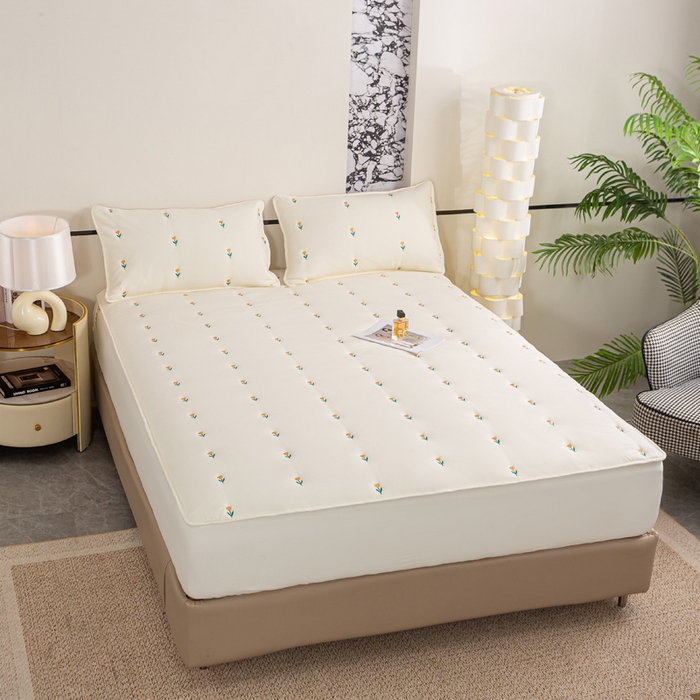 91家纺网 家纺一手货源 找家纺 米柳家纺 2024新款水洗棉大豆夹棉床笠 郁金香-米白