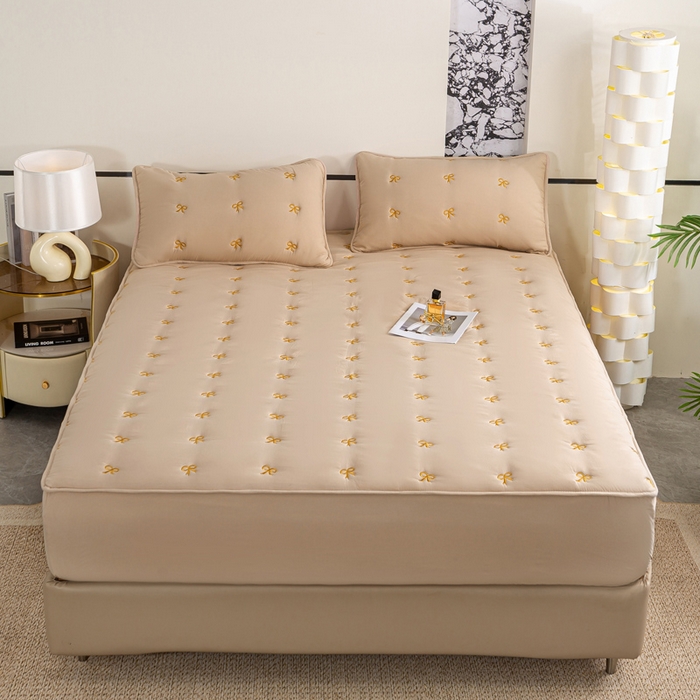 91家纺网 家纺一手货源 找家纺 米柳家纺 2024新款水洗棉大豆夹棉床笠 蝴蝶结-浅咖