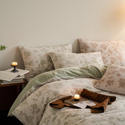 91家纺网 家纺一手货源 找家纺 （总）华超针织 2024新款雕花绒四件套-繁花+花千朵系列