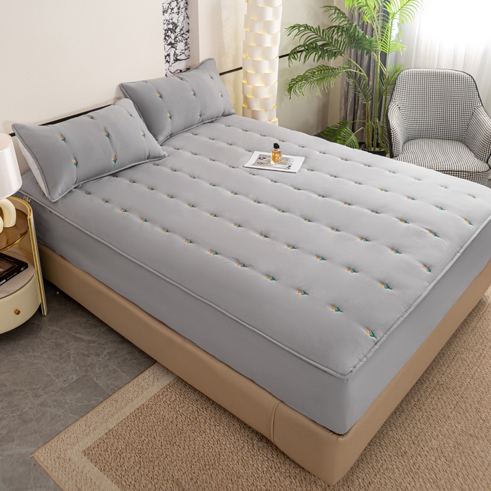 91家纺网 家纺一手货源 找家纺 米柳家纺 2024新款水洗棉大豆夹棉床笠 郁金香-雅灰