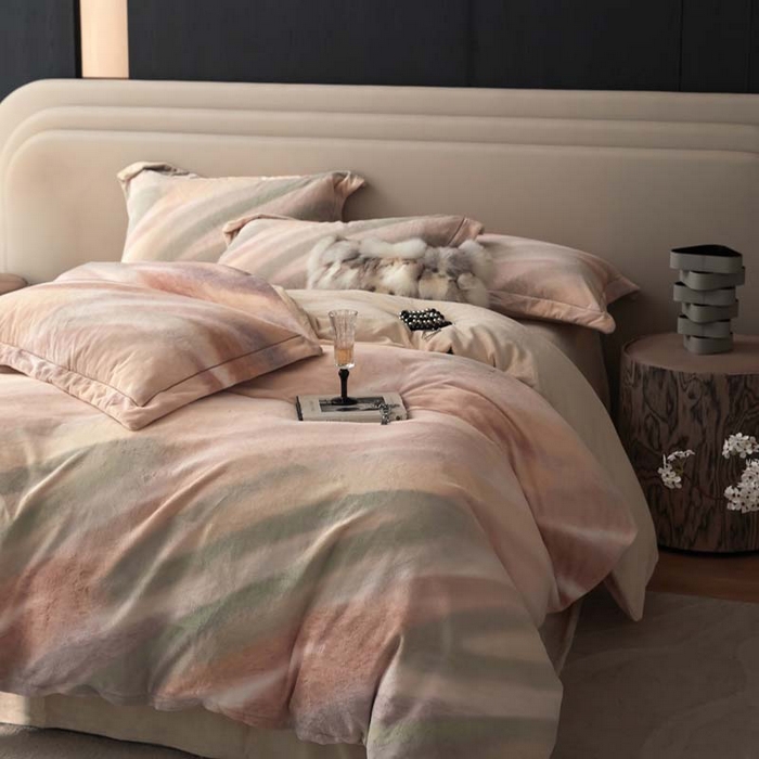 91家纺网 家纺一手货源 找家纺 金奇达家纺 2024秋冬新品保暖加厚绒类热氧™绒绒四件套-【格里克】（全网控价{折后券后}不低于258元） 极光