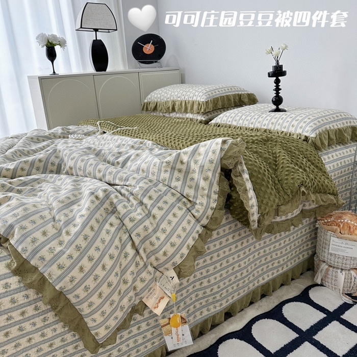 91家纺网 家纺一手货源 找家纺 佰织鑫家居 2024新款秋冬全棉法式床盖款豆豆被四件套 可可庄园