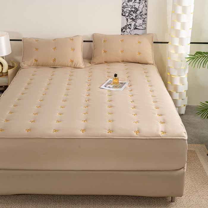 91家纺网 家纺一手货源 找家纺 米柳家纺 2024新款水洗棉大豆夹棉床笠 蝴蝶结-浅咖