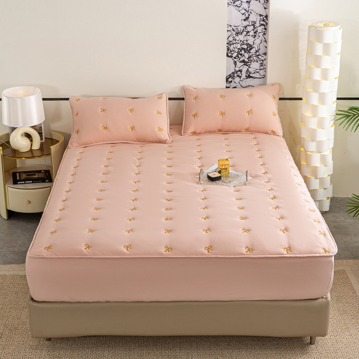 91家纺网 家纺一手货源 找家纺 米柳家纺 2024新款水洗棉大豆夹棉床笠 蝴蝶结-粉玉