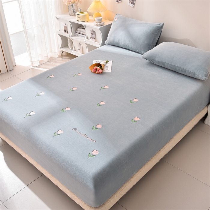 91家纺网 家纺一手货源 找家纺 笙意家纺 2025新款A类牛奶绒花卉刺绣单床笠 郁金香-海清