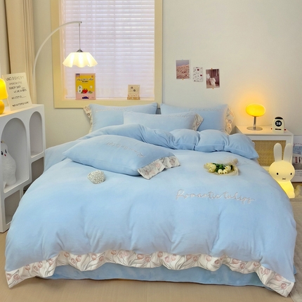 星尚家纺 2024新款全消光A类230g牛奶绒刺绣四件套-郁金香 婴儿蓝