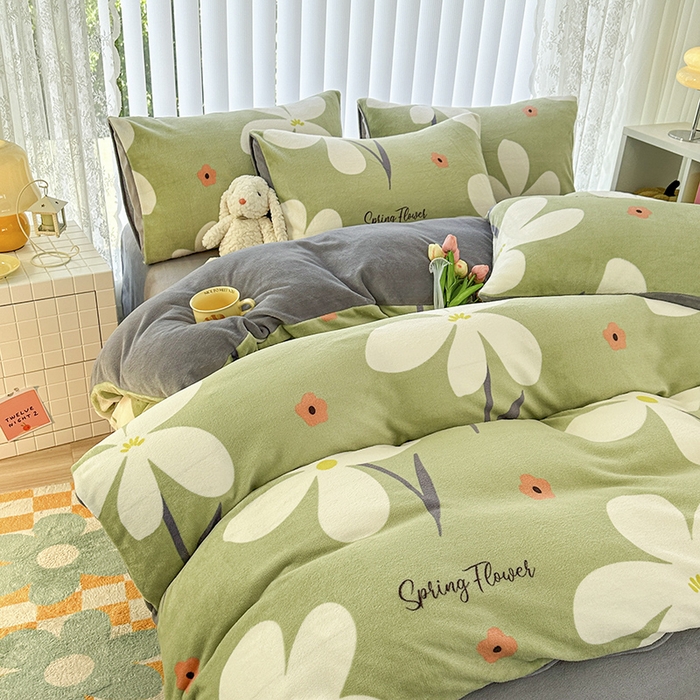 91家纺网 家纺一手货源 找家纺 觅妮家纺 2025新款高克重秋冬加厚印花牛奶绒四件套 花漫