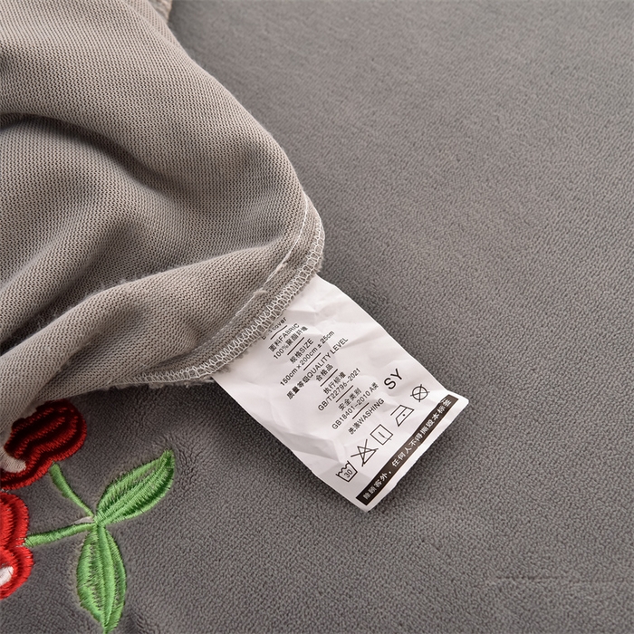 91家纺网 家纺一手货源 找家纺 笙意家纺 2025新款A类牛奶绒花卉刺绣单床笠 樱桃-浅灰