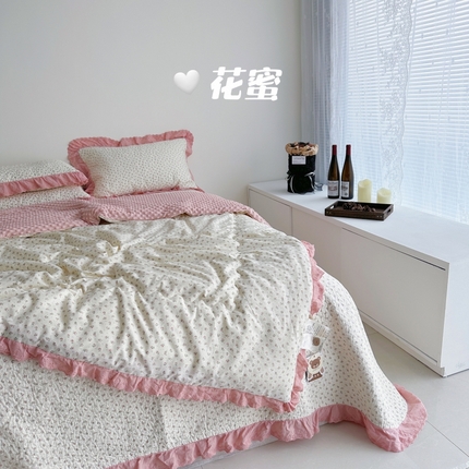 91家纺网 家纺一手货源 找家纺 佰织鑫家居 2024新款秋冬全棉法式床盖款豆豆被四件套 花蜜