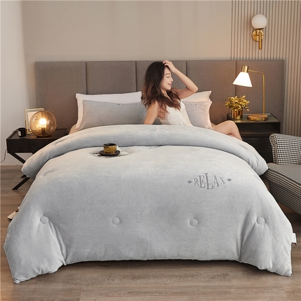 91家纺网 家纺一手货源 找家纺 （总）美梦里 2024新款双面刺绣牛奶绒冬被被子被芯春秋被