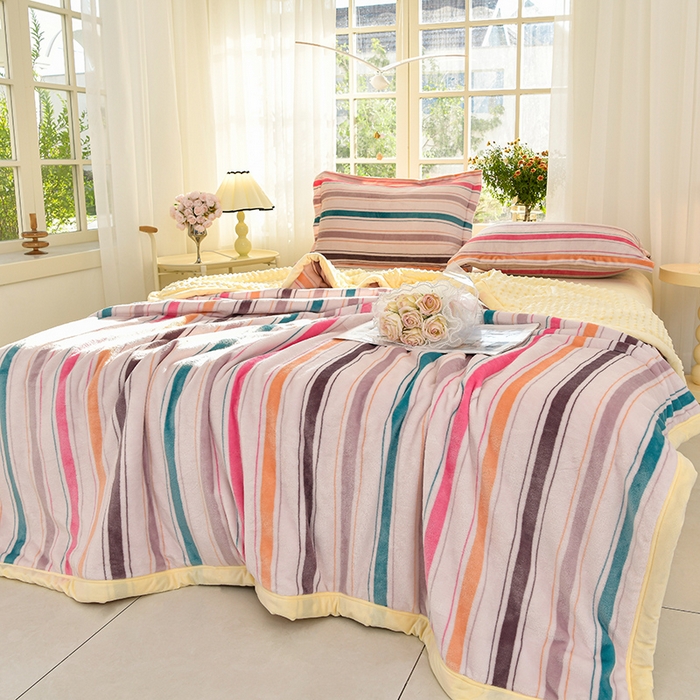 91家纺网 家纺一手货源 找家纺 圣楚家纺 2024新款豆豆绒三层毛毯毯子 匆匆那年