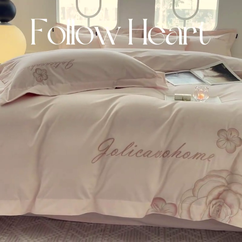 91家纺网 家纺一手货源 找家纺  【秋冬爆款】A类母婴级全棉磨毛四件套纯棉重工刺绣花轻奢风床单床笠款新疆棉高奢床上用品 缇菲-白桃