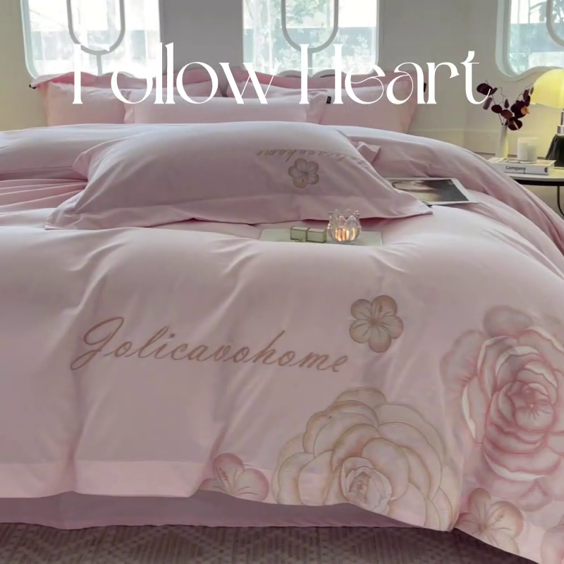 91家纺网 家纺一手货源 找家纺  【秋冬爆款】A类母婴级全棉磨毛四件套纯棉重工刺绣花轻奢风床单床笠款新疆棉高奢床上用品 缇菲-颜粉