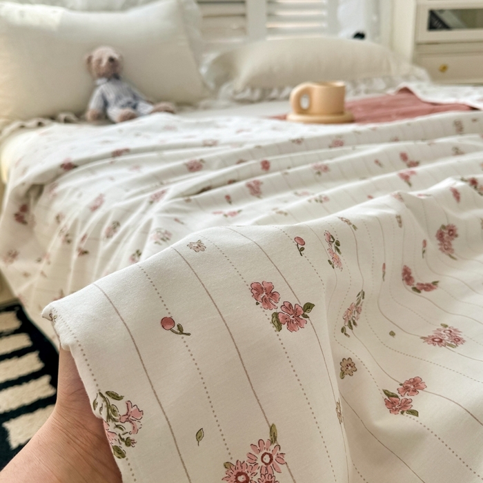 91家纺网 家纺一手货源 找家纺 舒慕家纺 2025新款全棉单被套全棉夹棉被套夹棉四件套 晚柠