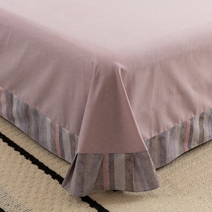 91家纺网 家纺一手货源 找家纺 新月家纺（锦威郎） 2024新款全棉加厚长绒棉数码印花四件套系列 条纹序曲-灰