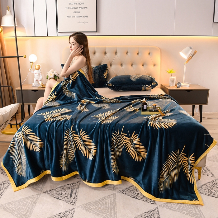 91家纺网 家纺一手货源 找家纺 圣楚 2024新款300g加厚保暖云貂绒双面毯子办公室午睡毛毯直播 清馨