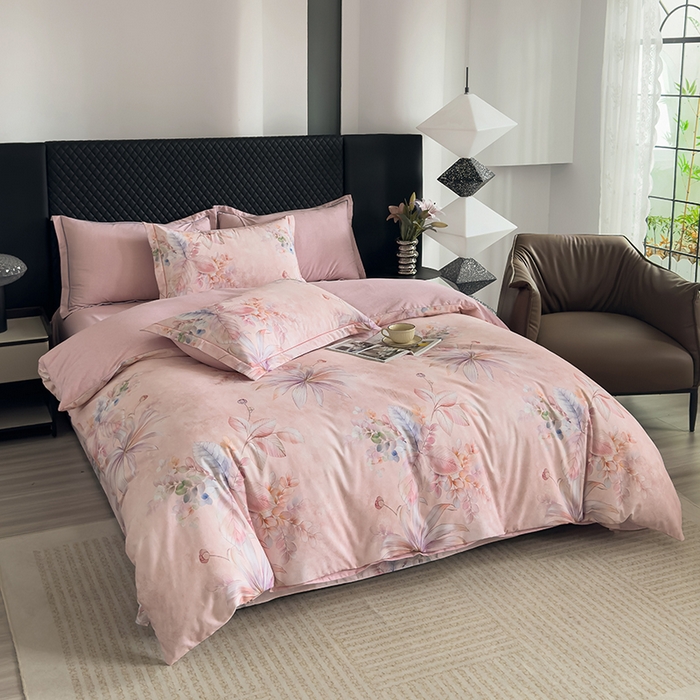 91家纺网 家纺一手货源 找家纺 新月家纺（锦威郎） 2024新款全棉加厚长绒棉数码印花四件套系列 茉彩花韵-粉