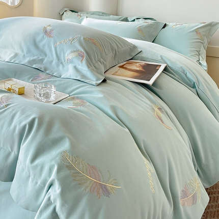 91家纺网 家纺一手货源 找家纺  【A类母婴级】加厚保暖全棉磨毛四件套纯棉刺绣床单被套轻奢风床笠款纯色简约床上用品  洛依-茶绿