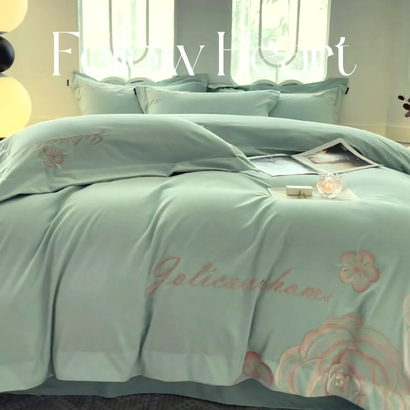 91家纺网 家纺一手货源 找家纺  【秋冬爆款】A类母婴级全棉磨毛四件套纯棉重工刺绣花轻奢风床单床笠款新疆棉高奢床上用品 缇菲-茶绿